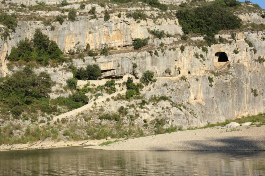 Le Mas De Lucien Entre Arles, Nimes, Avignon. 보케르 외부 사진